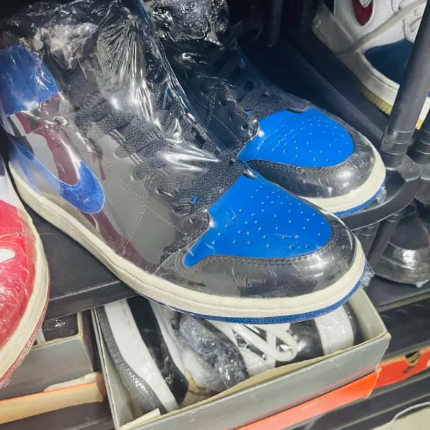 나이키 에어 조던1 로얄블루 2001