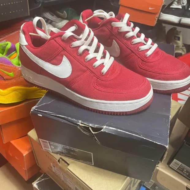 나이키 에어 포스1 cvs 2001