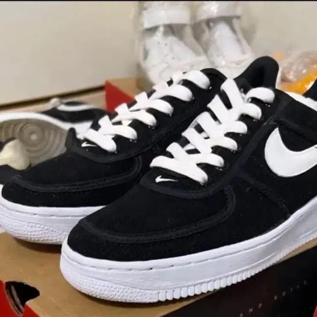 나이키 에어포스1  cvs 로우 신품