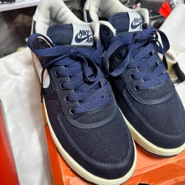 나이키 에어포스1 cvs 로우