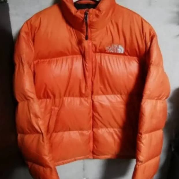 노스페이스 눕시 700 센터로고 오렌지 XL