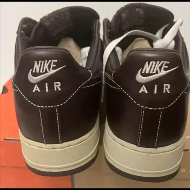 나이키 에어포스1 로우 브라운 신품