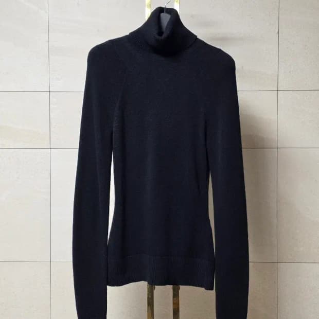 HAIDER ACKERMANN 하이더 아커만