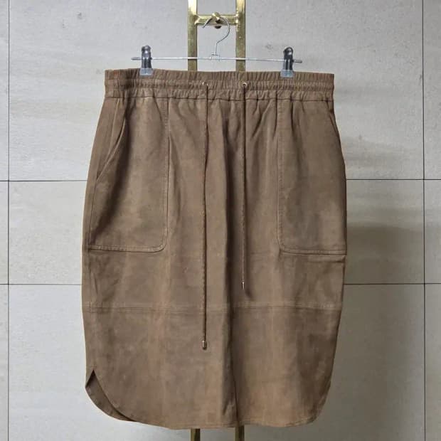 새제품 마시모두띠 리얼 고트스킨 스웨이드 밴딩 스커트