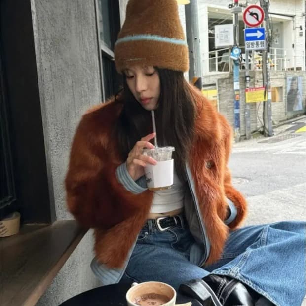 스컬프터(Sculptor) 탠저린 에코 퍼 자켓