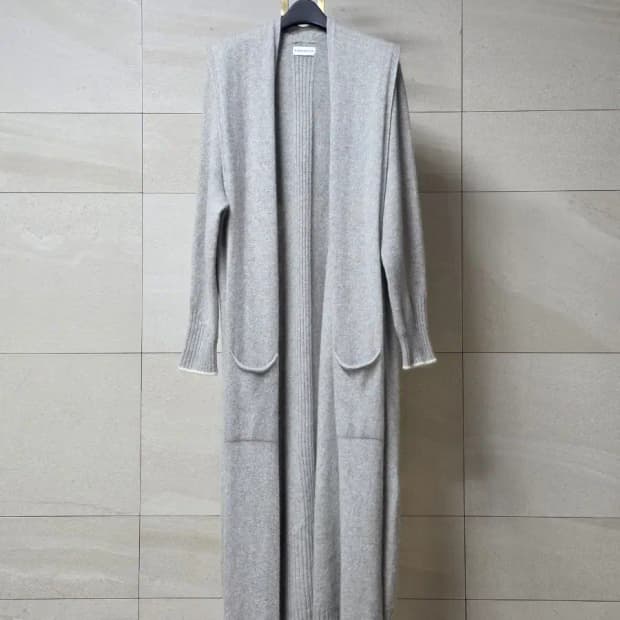 헬렌카민스키 캐시미어 혼방 롱 가디건과 레이어드 숄