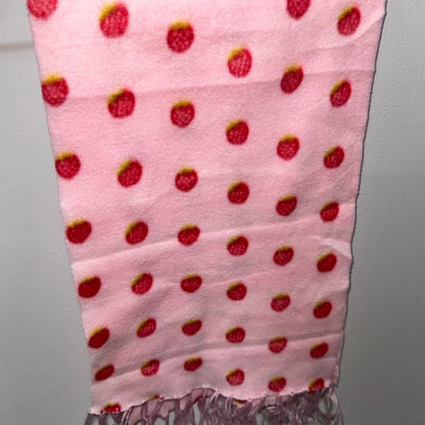 딸기우유 머플러 히메갸루 빈티지 목도리