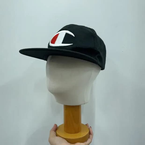 챔피온 자수 빅로고 블랙 스냅백 G05269