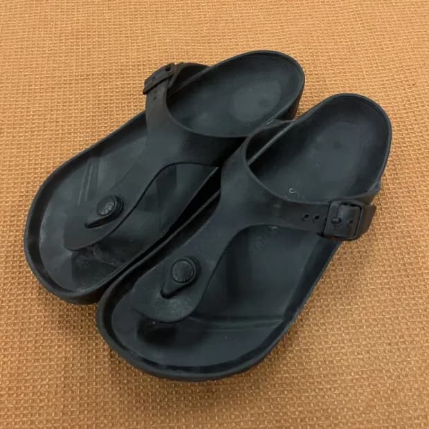 버켄스탁 지제 쪼리 샌들 240 G06253