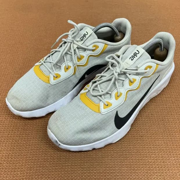 나이키 익스플로러 스트라다 스니커즈 운동화 275 G08799