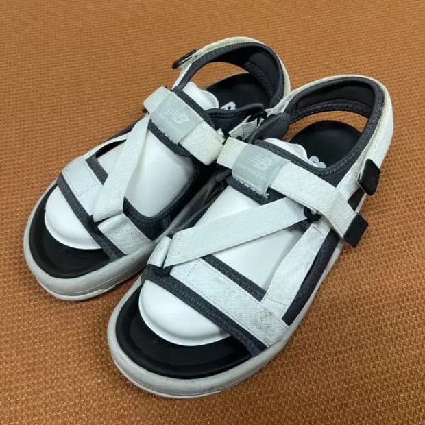 뉴발란스 카라반 샌들 260 G06849