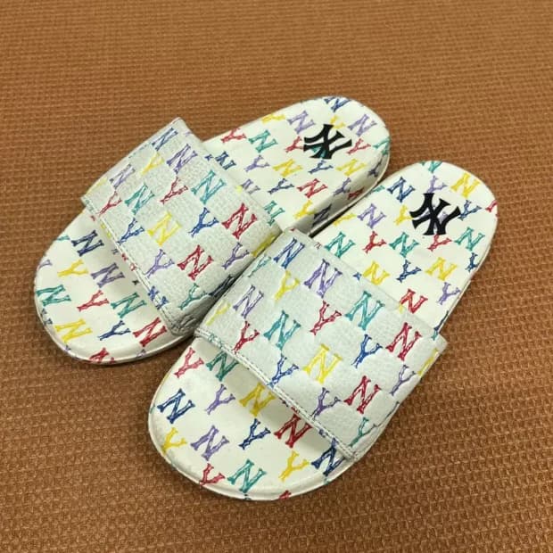 MLB 뉴마운드 뉴욕양키스 슬리퍼 220 G06894