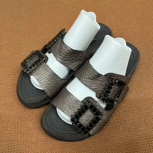 베라왕 쥬얼 슬리퍼 230 G07367