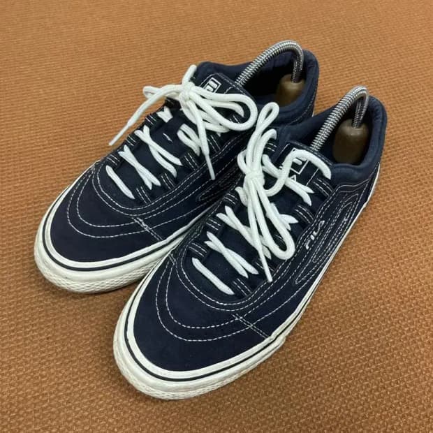 필라 클래식보더 스티치 스니커즈 운동화 250 G07425