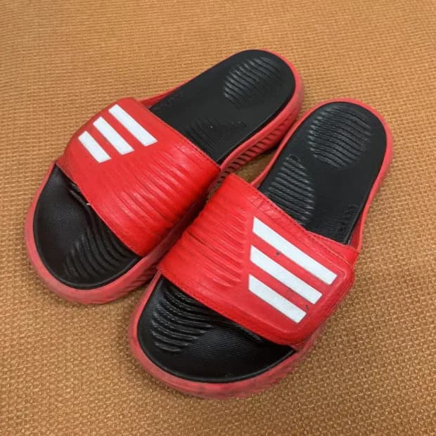 아디다스 알파바운스 슬라이드 슬리퍼 235 G07452