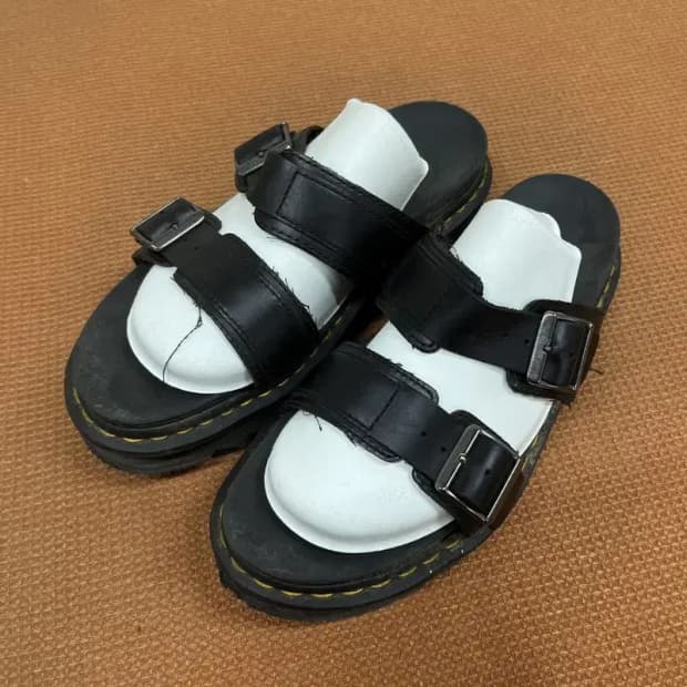 닥터마틴 마일즈 슬리퍼 UK6 G07484