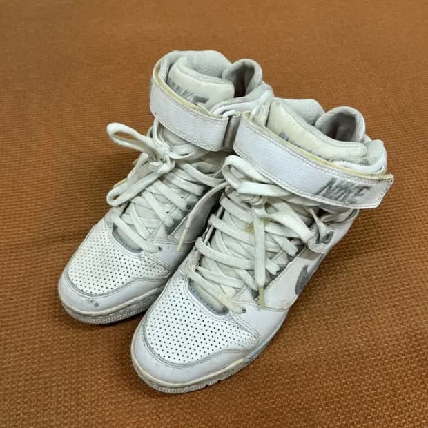 나이키 에어 레볼루션 스카이 하이 웨지 스니커즈 230 G07491