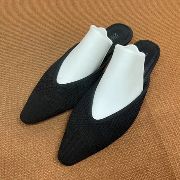 자라 ZARA 클리어 뮬 구두 슬리퍼 255 G07525