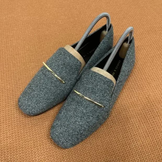 찰스앤키스 텍스처드 메탈릭 로퍼 정장신발 230 G07618