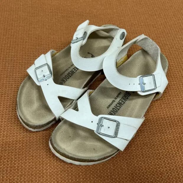 버켄스탁 리오 화이트 샌들 샌달 슬리퍼 여름신발 230 G07608