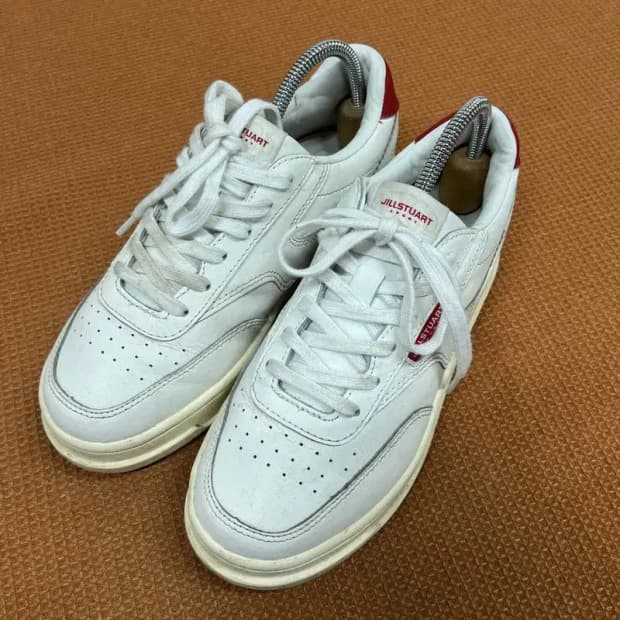 질스튜어트 컬러배색 스니커즈 운동화 240 G07860