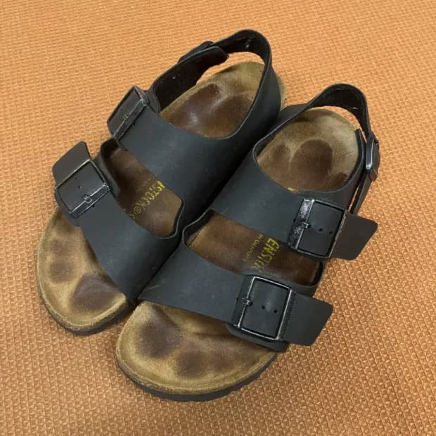 버켄스탁 밀라노 샌들 240 G08004