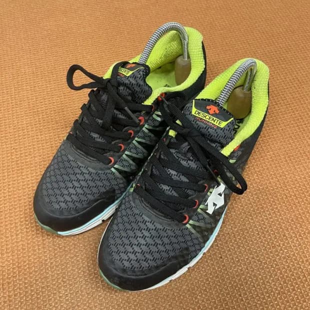 데상트 블레이즈 플러스 런닝화 운동화 245 G08123