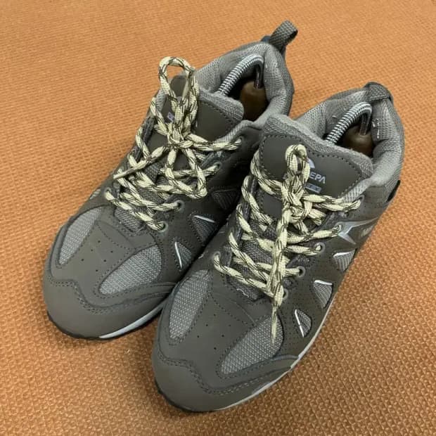 네파 트레킹화 등산화 245 G08157