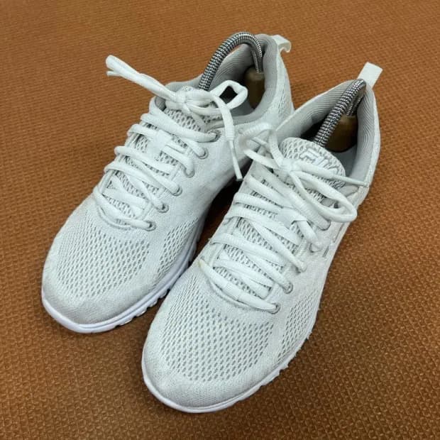 필라 매쉬 런닝화 운동화 245 G08124