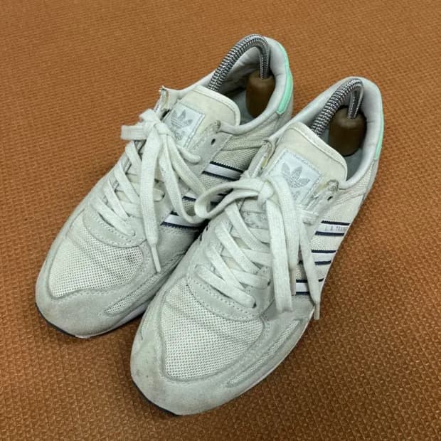 아디다스 LA트레이너 OG 스니커즈 운동화 240 G08133