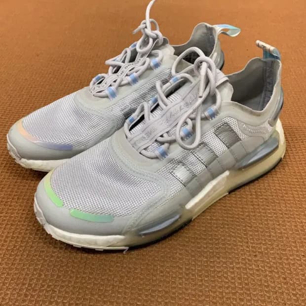 아디다스 엔엠디 V3 스니커즈 운동화 240 G08238