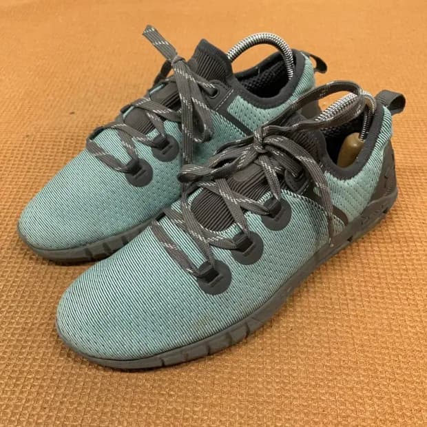 언더아머 호버 SLK 런닝화 운동화 245 G08330