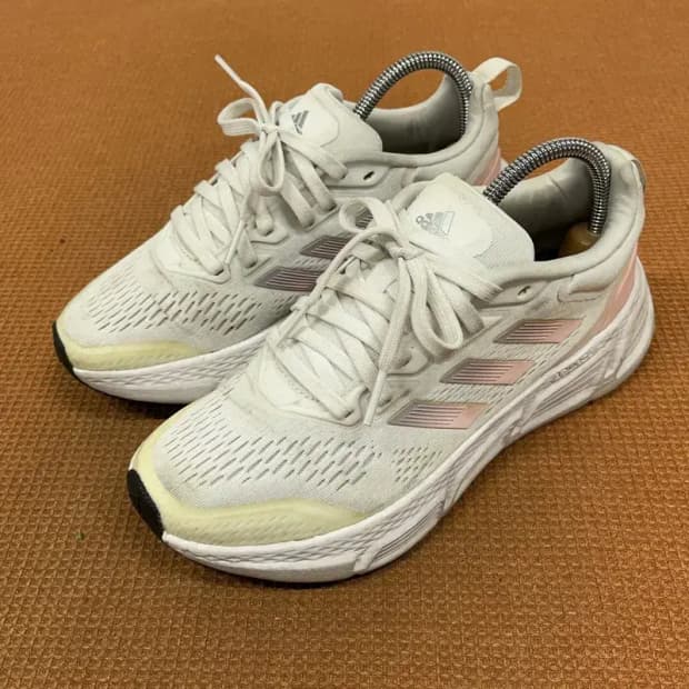 아디다스 퀘스타 런닝화 운동화 230 G08332