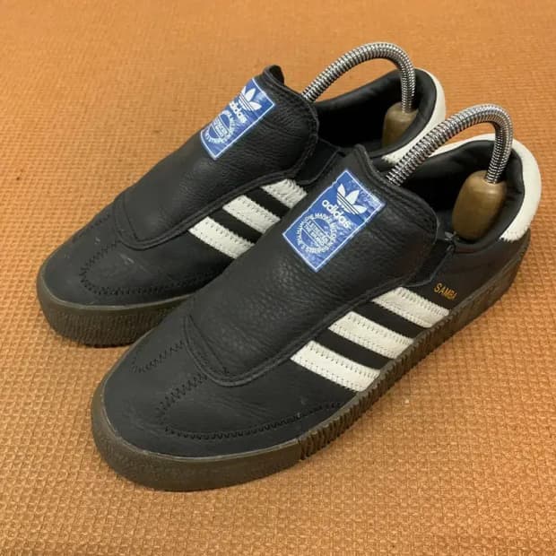 아디다스 삼바로즈 이지 슬립온 240 G08339