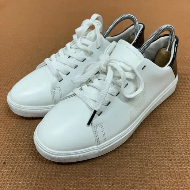 빈폴 스포츠 캐주얼 스니커즈 운동화 240 G08583