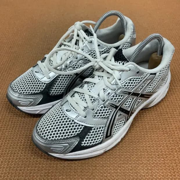 아식스 젤 1130 실버 운동화 런닝화 신발 235 G08658