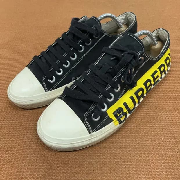 버버리 개버딘 캔버스 스니커즈 운동화 42 G08757