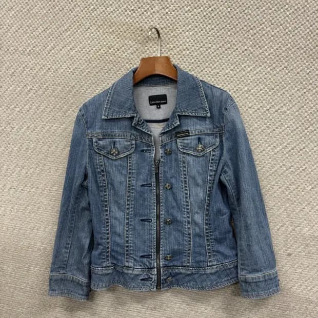 캘빈클라인 캐주얼 데님 크롭 집업 자켓 S M09083