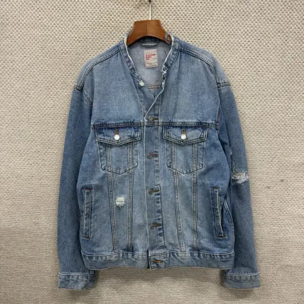 에잇세컨즈 데미지 백프린팅 데님 자켓 XL M09085