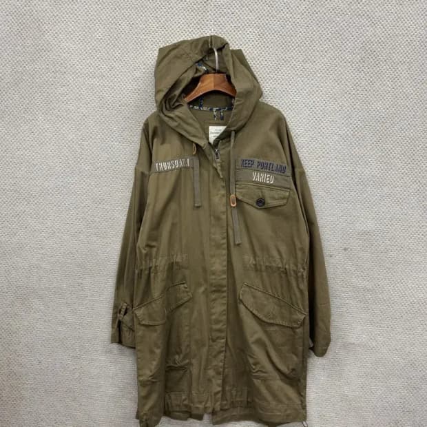 써스데이아일랜드 카키 롱 오버핏 야상 자켓 90 M08946