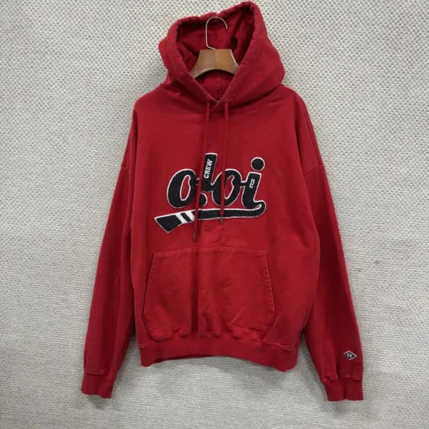 oioi 오아이오아이 레드 자수로고 캐주얼 후드티 110 M09798