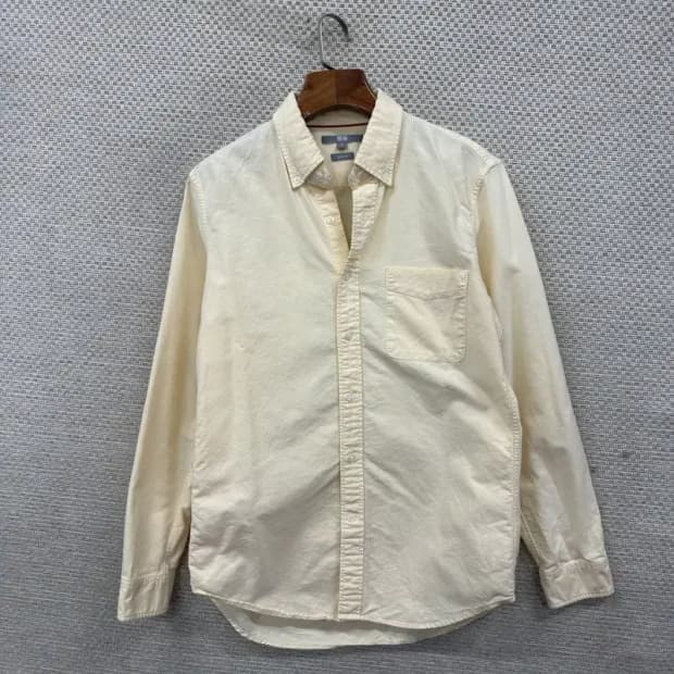 유니클로 포켓 무지 캐주얼 슬림핏 셔츠 M M08966