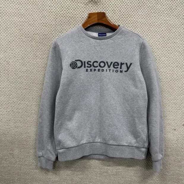 디스커버리 캐주얼 빅로고 약기모 스웻셔츠 맨투맨 90 M10028
