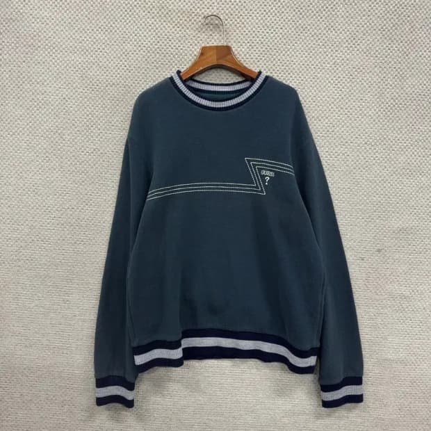 게스 캐주얼 사이드로고 스웻셔츠 맨투맨 XL M10388