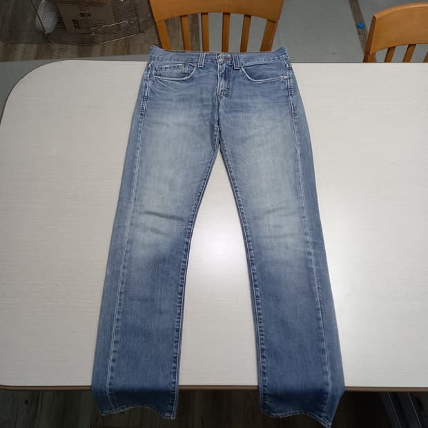 32 07's 리바이스511 Mexico 워싱 슬림일자진 32-266