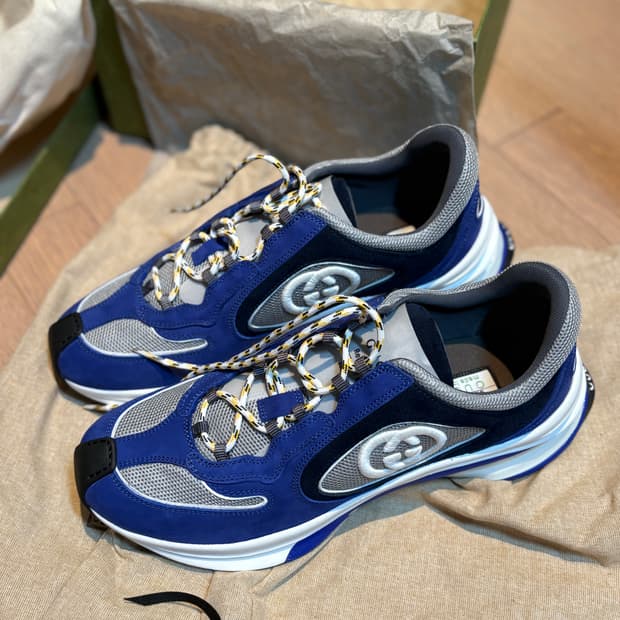 구찌(Gucci) 런(Run) 블루 스니커즈 UK9.5