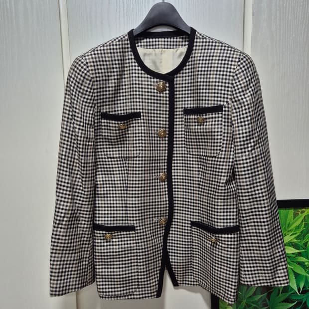 빈티지 체크 트위드 금장 버튼 자켓