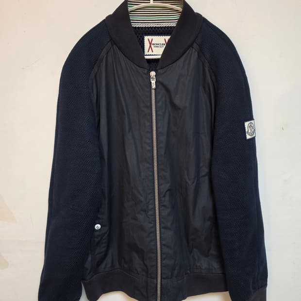 몽클레르 간절기 자켓 (size 5)