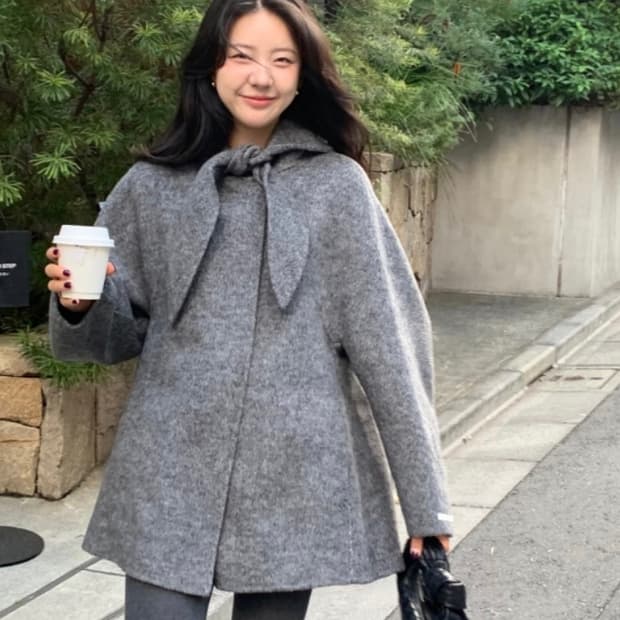 유이니 스카프 핸드메이드 하프코트