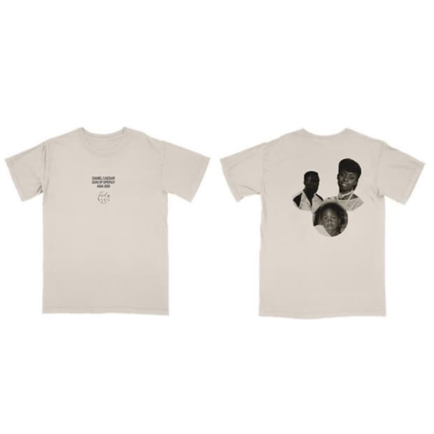 다니엘시저 굿즈 티셔츠 (L) 베이지 SOS MULTI PHOTO TEE